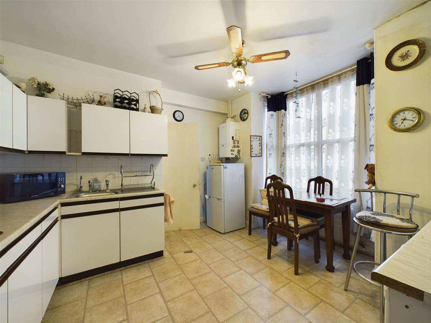 Marshall Avenue, Bridlington Belts Estate Agents